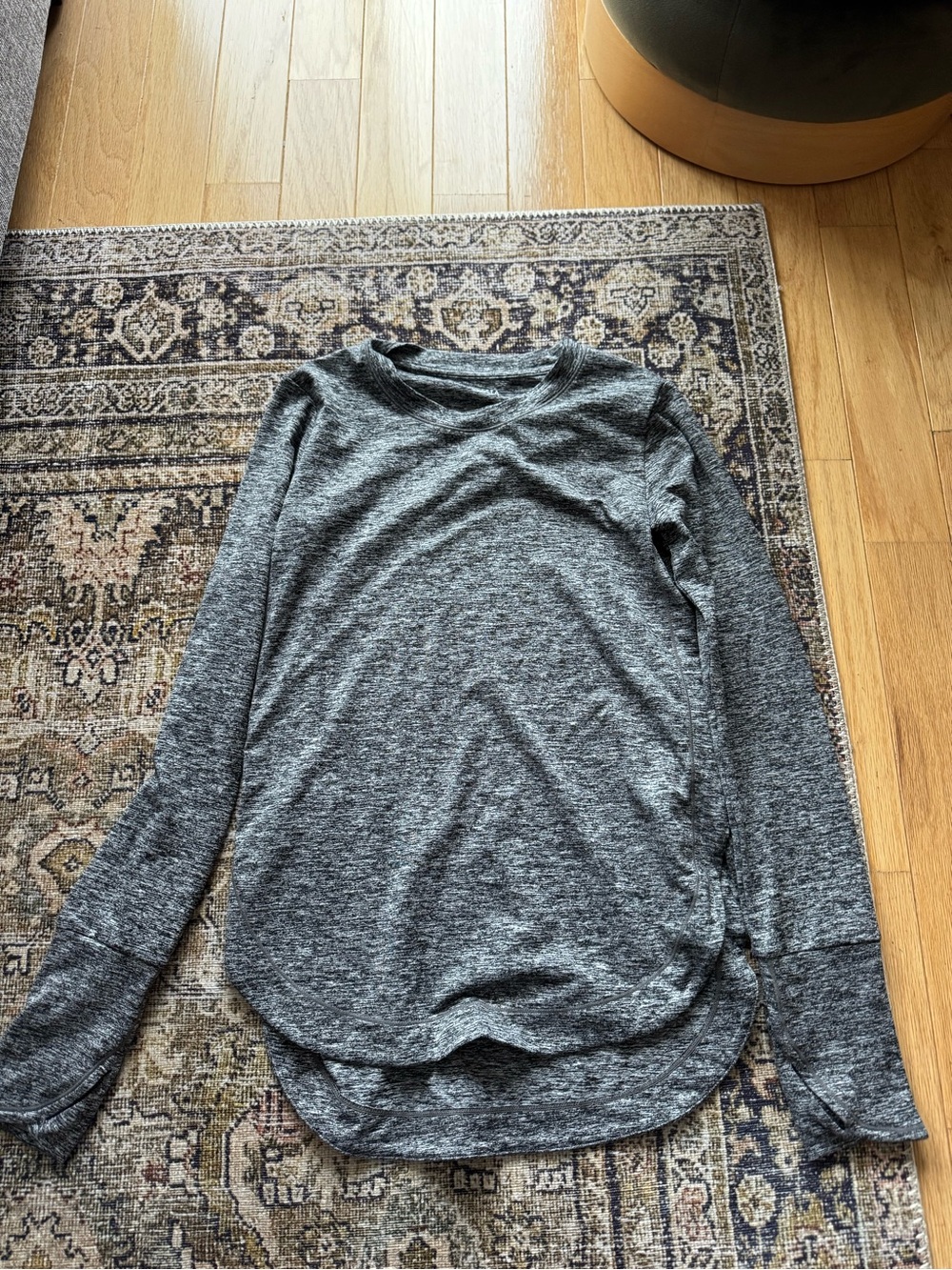Athleta Heathered Gray Crewneck Long-Sleeve Sweater